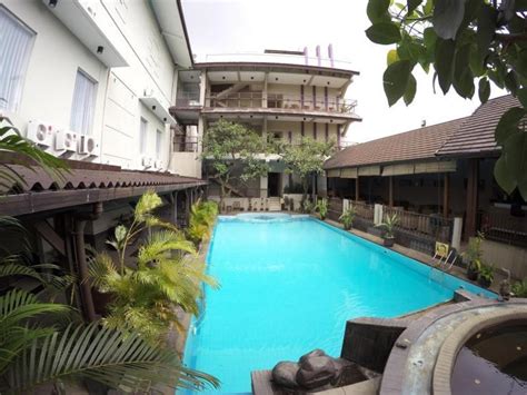 Grand Guci Hotel, Bandung .